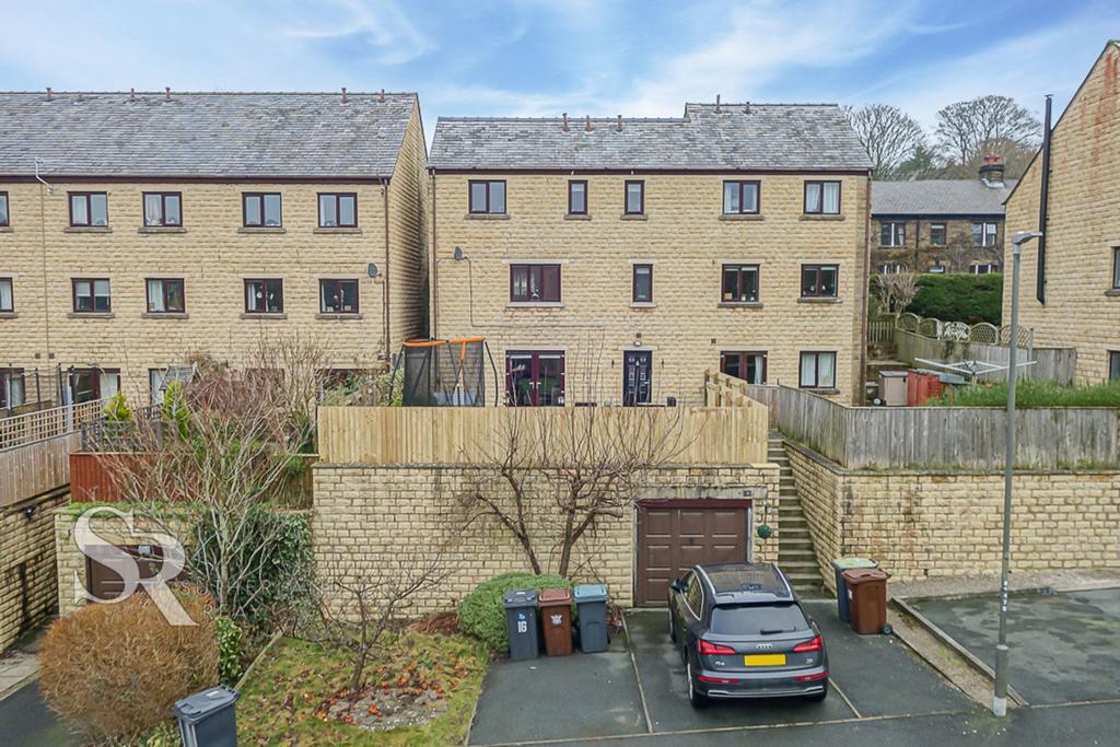 Cotton Close, Whaley Bridge, SK23 3 bed semidetached house for sale £318,500
