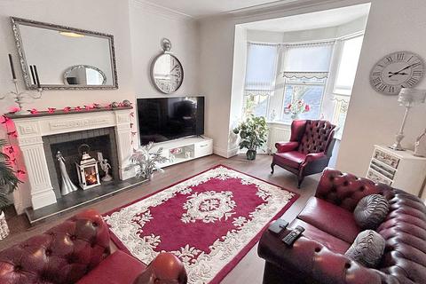62 Front Street, Newbiggin-by-the-sea, NE64 6PS