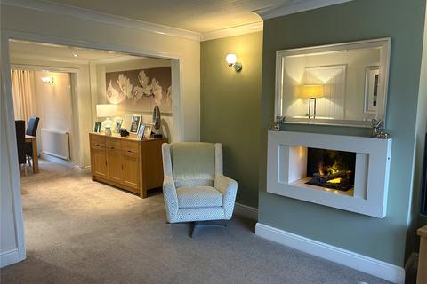 3 bedroom semi-detached house for sale, Saffron Drive, Moorside, Oldham, OL4