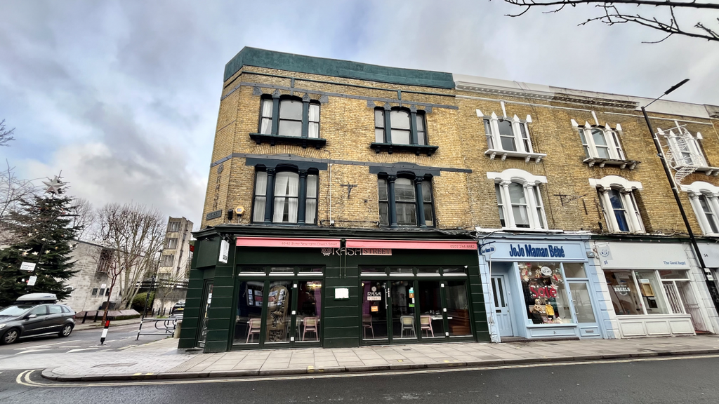 Stoke Newington Church Street, N16