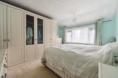 26 Addison Road, Chesham, HP5 2BD