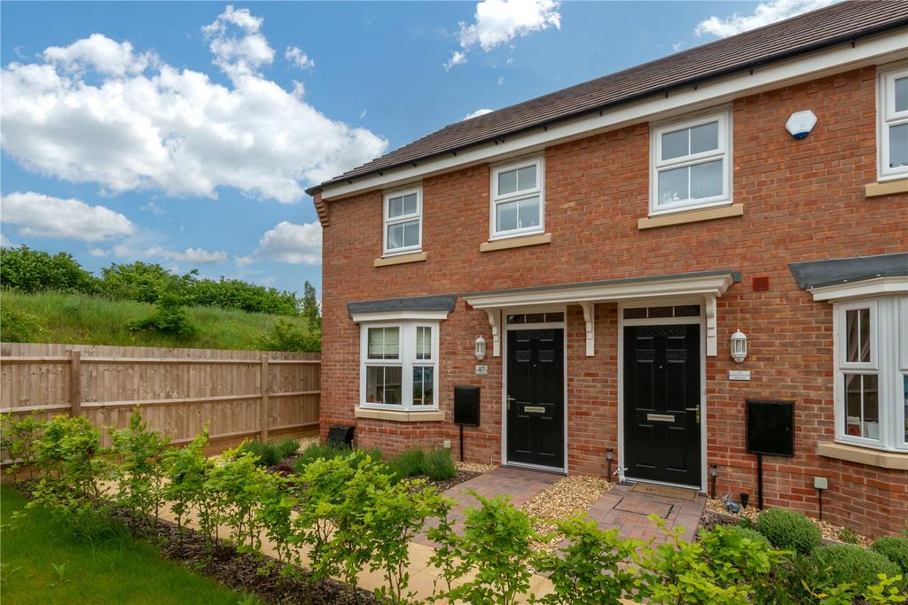Avondale Circle, Stafford... 3 bed semidetached house for sale £240,000