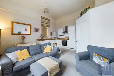 Flat 7, 104 Bath Road, Cheltenham, GL53 7JX