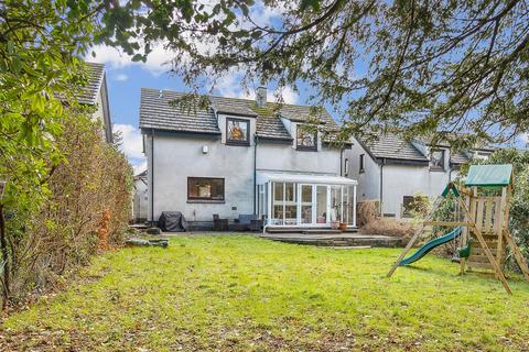 28 Dalmore Crescent, Helensburgh, G84 8JP