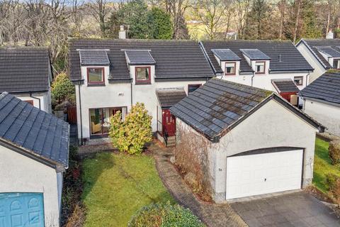 28 Dalmore Crescent, Helensburgh, G84 8JP