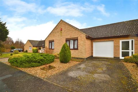 4 Elm Close, Brantham, Manningtree, CO11 1TD
