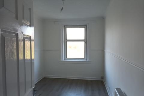 2 bedroom flat to rent, Wilson Street, Bottom, Port Glasgow, PA14