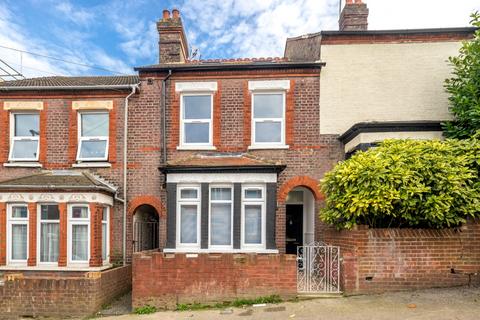 6 bedroom terraced house for sale - Chiltern Rise, Luton