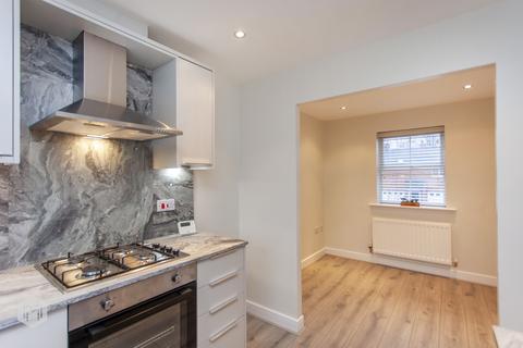 2 bedroom townhouse for sale, New Bridge Gardens, Bury, Greater Manchester, BL9 9PJ