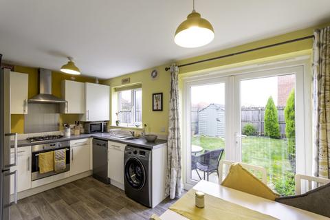 3 bedroom end of terrace house for sale, President Place, Doncaster, South Yorkshire
