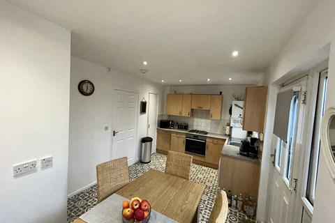 3 bedroom semi-detached house for sale, Cotfield Walk, Bensham, Gateshead, Tyne and Wear, NE8 1TF