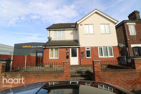 undefined, London Road, Grays