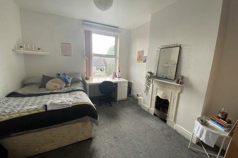 undefined, Harlaxton Drive, Nottingham NG7