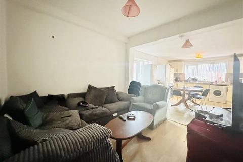 undefined, Harlaxton Drive, Nottingham NG7