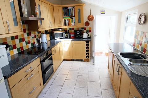 3 bedroom terraced house for sale, St. Saviours Road, Jersey JE2