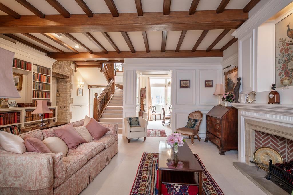 Woodstock, Oxfordshire, OX20 6 bed detached house for sale £1,850,000