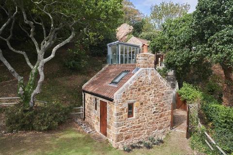 2 bedroom detached house for sale, Le Chemin De Creux, Jersey JE3