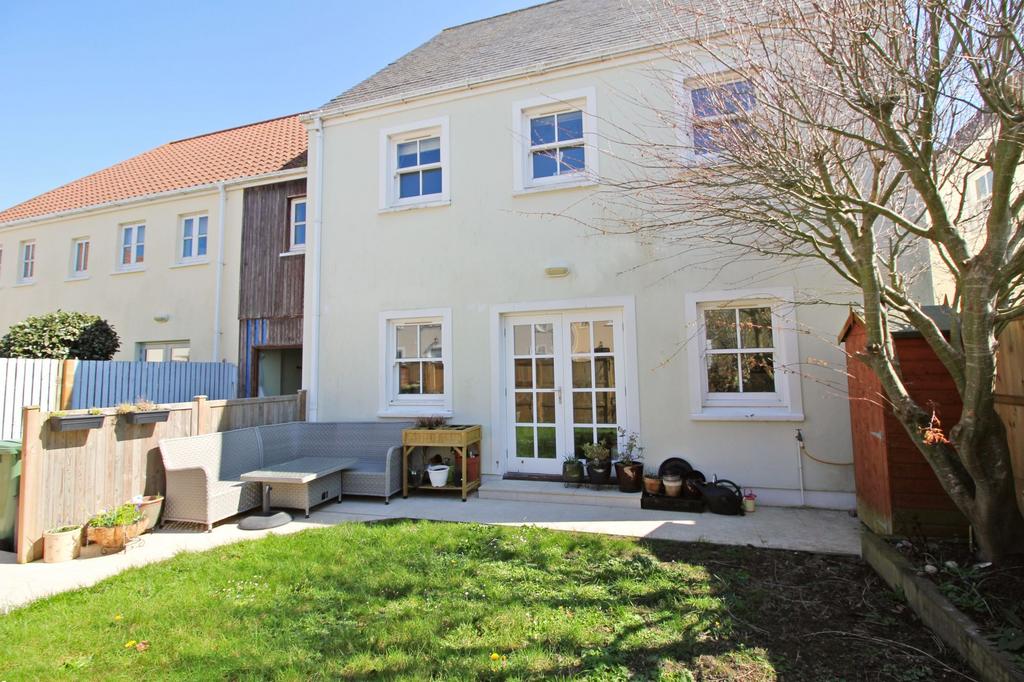 St. Mary, Jersey JE3 4 bed link detached house £895,000