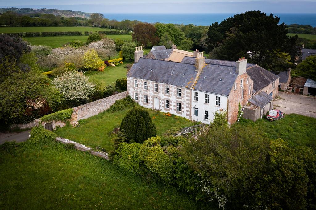 St Martin, Jersey JE3 8 bed farm house for sale £2,250,000