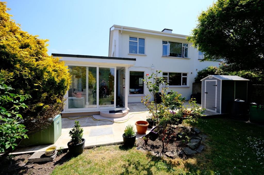 St. Clement, Jersey JE2 3 bed semidetached house for sale £825,000