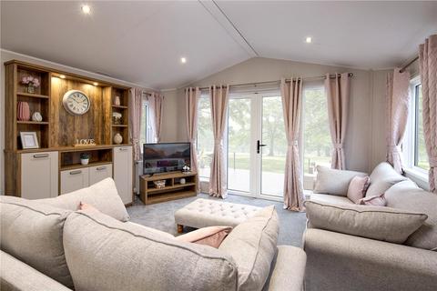 2 bedroom property for sale, Polstead Country Park, Holt Road, Bower House Tye, Polstead, Suffolk, CO6