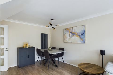 2 Birchington Close, Bexleyheath, DA7 5ED