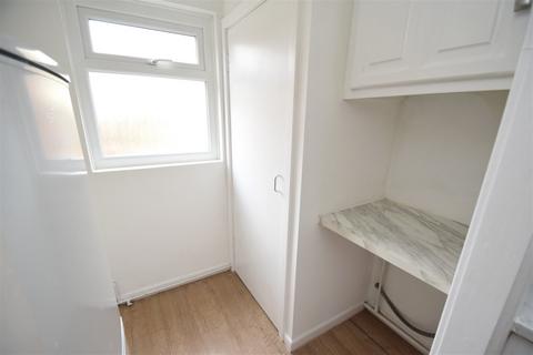 2 bedroom flat to rent - Woolston