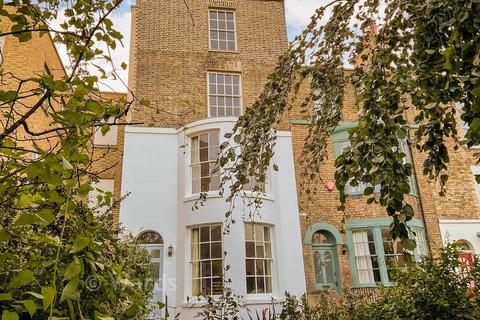 5 bedroom end of terrace house for sale, Adelaide Gardens, Ramsgate, Kent