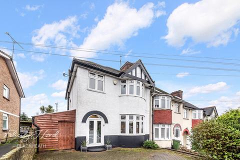 172 Ankerdine Crescent, London, SE18 3LF