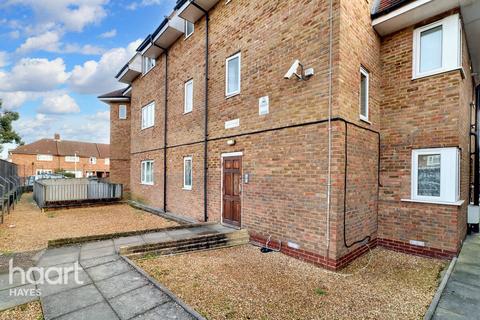 Hayes - 2 bedroom flat for sale