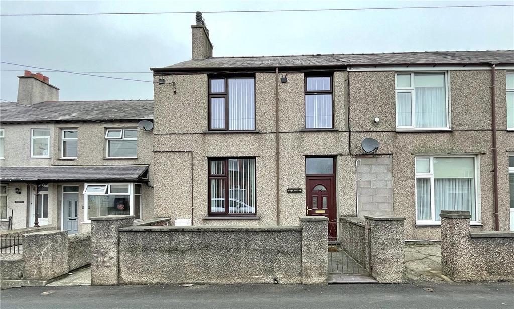 Station Road, Llanrug, Caernarfon... 3 bed semidetached house for sale