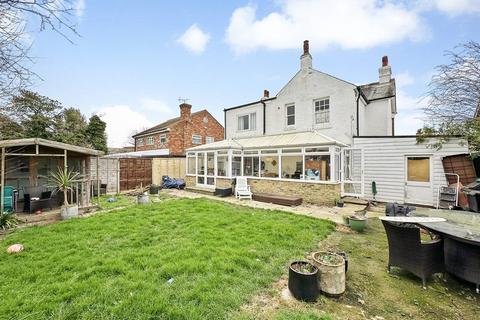 12 Mill Lane, Herne Bay, CT6 7ED