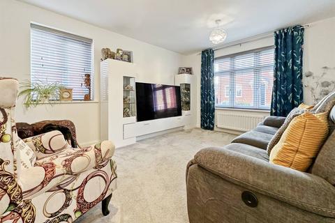 3 bedroom detached house for sale, Windmill Close, Ash, Canterbury
