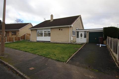 3 bedroom detached bungalow for sale, Arundell Drive, Barnsley, S71 5LE