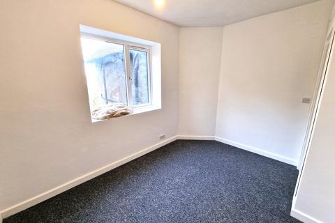 1 bedroom flat to rent, London Road, Luton