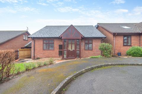 3 bedroom bungalow for sale - Chestnut Court, Monmouth