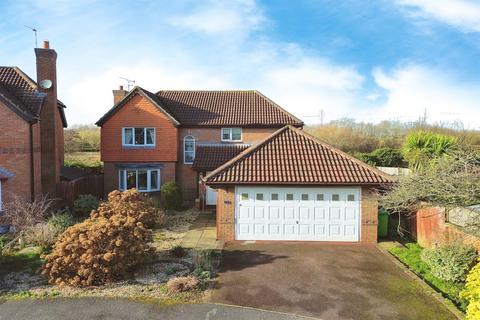 4 bedroom detached house for sale, Chancery Court, Wilford, NG11 7EQ