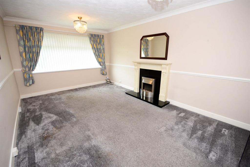 Berkhampstead Court, Wardley 2 bed bungalow for sale £175,000