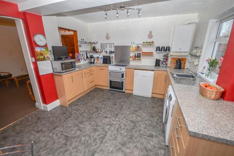 3 bedroom bungalow for sale, Summerhill Road, South Shields