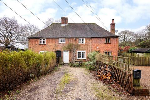 3 bedroom terraced house for sale, Swanton Street, Bredgar, Sittingbourne, Kent, ME9