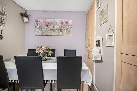 6 Queens Road, Marlow, SL7 2PX