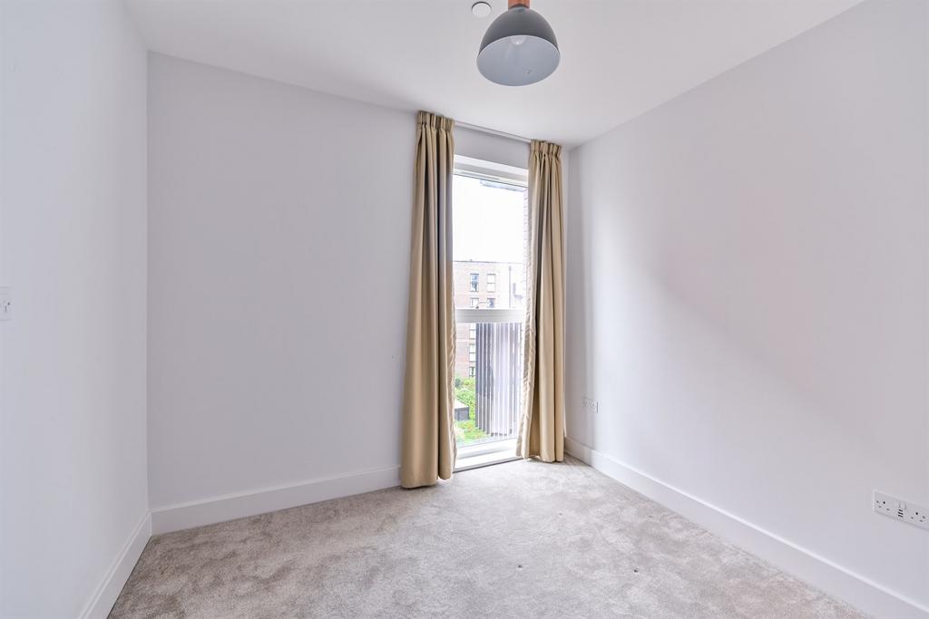 Apartment in Reading - More