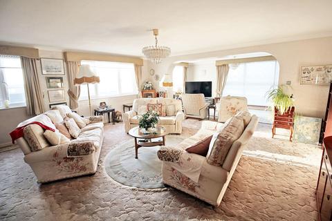 3 bedroom penthouse for sale, The Esplanade, Jersey JE2