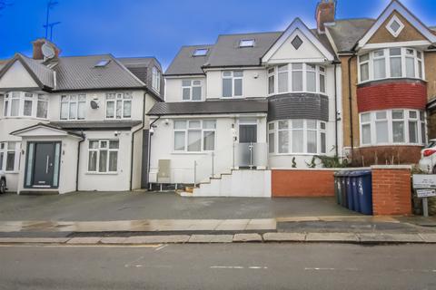 4 bedroom house to rent - St. Marys Crescent, Hendon, NW4