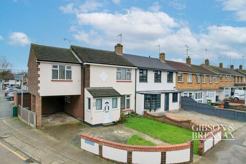 1 Codenham Straight, Basildon, SS16 5DQ