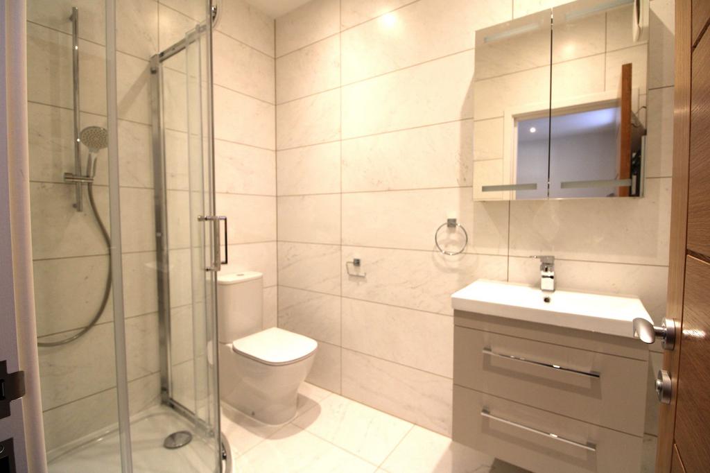 En suite shower room