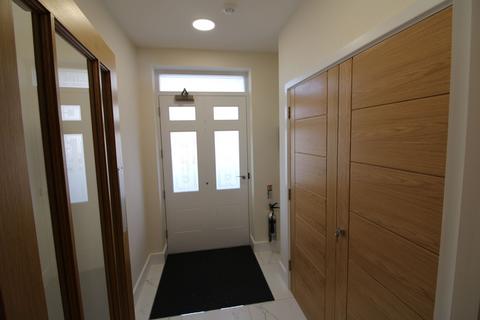 2 bedroom ground floor flat to rent, St Saviour, Jersey JE2