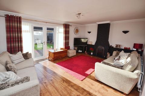 Lynwood Fourth Avenue, Stanford-le-hope, SS17 8HN