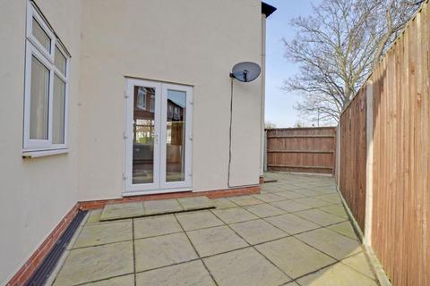 1a Dallinger Road, London, SE12 0TJ