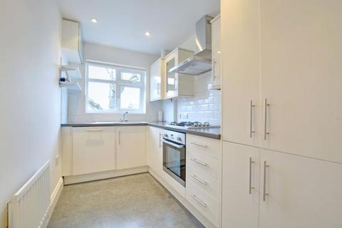 1b Dallinger Road, London, SE12 0TJ